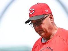 Reds e Padres entram cada um no conjunto de 3 jogos em queda livre.