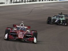 Josef Newgarden continuou seu domínio com sua sexta vitória na carreira no Illinois Oval