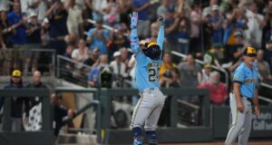 A’s, Brewers se encontram novamente após a estreia espetacular em Las Vegas.