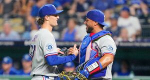 Os Rangers procuram atingir a marca de 0,500 no final da série contra os Royals