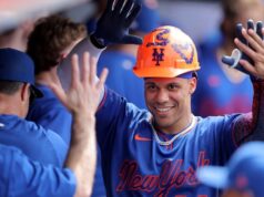 O jovem Soto trabalha para virar a esquina no set aberto do Mets contra o Braves