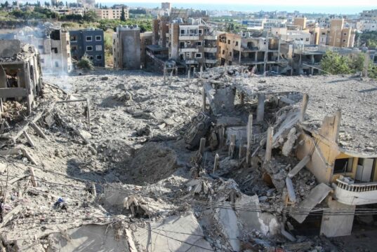 Israel ignora as advertências de Teerã e confirma a continuação da campanha militar no Líbano
