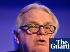 ‘Livre das algemas’: GB News A defesa de Michael Grade levanta preocupações sobre o afrouxamento das regras do Ofcom | Ofcom