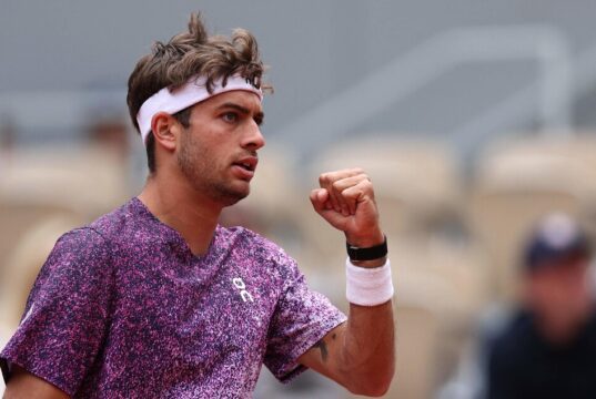 Roland Garros: Cobolli-Auger Aliassime quartas-de-final 4-6, 1-1 AO VIVO – Notícias