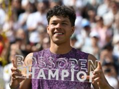 Shelton derrotou Fritz em Stuttgart pelo primeiro título na grama