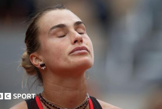 Aberto da França 2026: Aryna Sabalenka perde outro Grand Slam após derrota para Diana Schneider em Paris