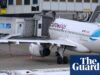 Aumentos nas tarifas de voo são “inevitáveis”, já que as companhias aéreas enfrentam contas adicionais de combustível de aviação de US$ 100 bilhões este ano | Indústria da aviação