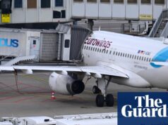 Aumentos nas tarifas de voo são “inevitáveis”, já que as companhias aéreas enfrentam contas adicionais de combustível de aviação de US$ 100 bilhões este ano | Indústria da aviação