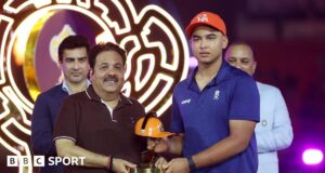 Vaibhav Suryavanshi: jovem de 15 anos ganha carro pelas conquistas da temporada do IPL