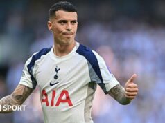 Pedro Poro assinou um novo contrato de longo prazo com o Tottenham Hotspur.