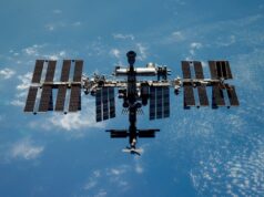 Astronautas mudaram-se brevemente para um porto seguro devido ao vazamento da ISS