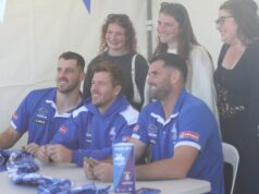 Estrelas da AFL de North Melbourne ajudam o futebol de base com clínicas e eventos comunitários em Bunbury