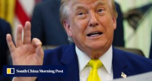 Juiz dos EUA rejeita políticas de Trump visando imigrantes de 39 países