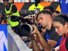 Ele pegou uma câmera e elogiou Beltrán após sua estreia