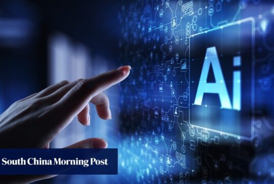 A maioria das empresas da Ásia-Pacífico usa IA sem cortes de empregos: pesquisa