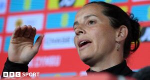 Eliminatórias para a Copa do Mundo Feminina: País de Gales foi desviado de viagem a Montenegro devido ao mau tempo.
