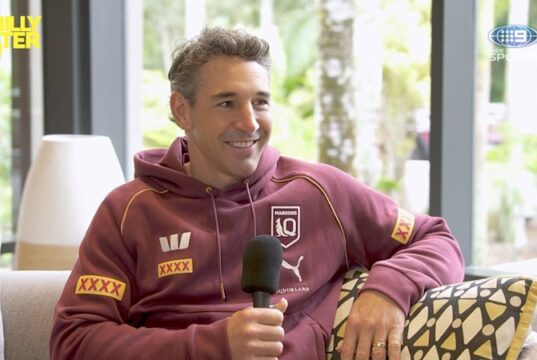 Dentro do campo QLD antes de vencerem o Origin Game 2 – The Billy Slater Podcast