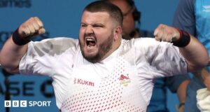 O paraolímpico Liam McGarry foi excluído dos Jogos da Commonwealth após lutar contra uma sepse.