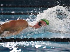 ‘Smash the Poms’: estrela australiana dispara tiro da Comm Games