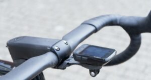 UCI diz que o computador da bicicleta é grande o suficiente. Mude para limitar o tamanho para proteger a ‘carga cognitiva’ do motorista
