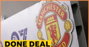 Man United anuncia Rasmus Höglund para o Napoli