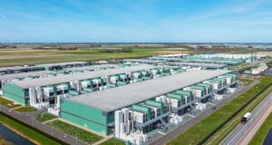 Ele foi doado por um fazendeiro para um parque público e a cidade o vendeu para um desenvolvedor de data center por US$ 10 milhões.