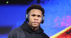 Devin Haynie prepara Keshawn Davis para o confronto pelo título.