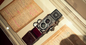 Atrás das lentes: exposição Foto Locchi na Villa Bardini