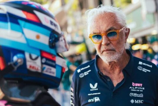 Flavio Briatore sonha com título mundial e destaca a gestão de Franco Colapinto SPORTS El Intransigente.