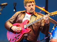 Mutiny After Midnight de Sturgill Simpson já está disponível em plataformas de streaming