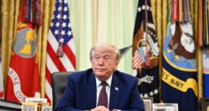 O principal conselheiro de IA da Casa Branca deixa o cargo: lista de demissões sob Trump