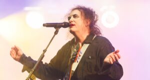 Assista Cure Uncover Deep Wounds no Primavera Sound Headlines Set