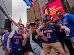 Fãs dos Knicks queimam Sage do lado de fora do MSG para protestar contra bloqueios de estradas antes do jogo 4