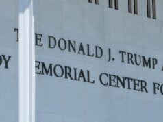 Nome de Trump pode permanecer no Kennedy Center além do prazo de sexta-feira