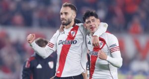 Quem são os 15 jogadores que o River colocou a placa de ‘à venda’?