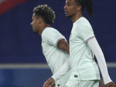 A França venceu a Irlanda do Norte graças a um hat-trick de Michael Olise.