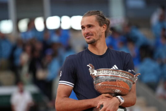 Aberto da França: Zverev vence Cobolli e conquista primeiro título de Grand Slam