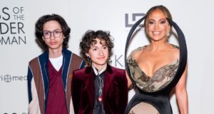 Jennifer Lopez fica emocionada por se tornar uma nester vazia
