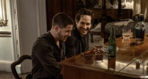 Paul Rudd e Nick Jonas em John Carney Musical