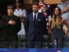 Quem são os famosos que estiveram na estreia dos EUA na Copa do Mundo?