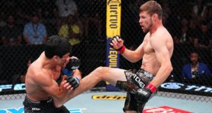 Bryce Mitchell vence Santiago Luna com um triângulo de braço no final