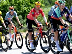 ‘Pelo menos a luta fez sentido’ – o piloto da Uno-X Mobility revela que correu metade do Giro d’Italia com três costelas quebradas e parte inferior das costas