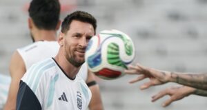 A Argentina treinou no Alabama e Scaloni testou o time antes do amistoso contra a Islândia: Messi está jogando?