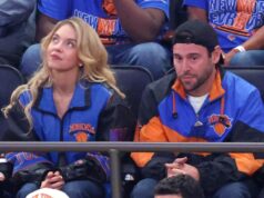 Por que Scooter Braun e Sydney Sweeney não estão sentados na quadra do MSG