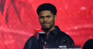 Eddie Hearn diz que Shakur Stevenson está comprometido com o Zaffa Boxing.