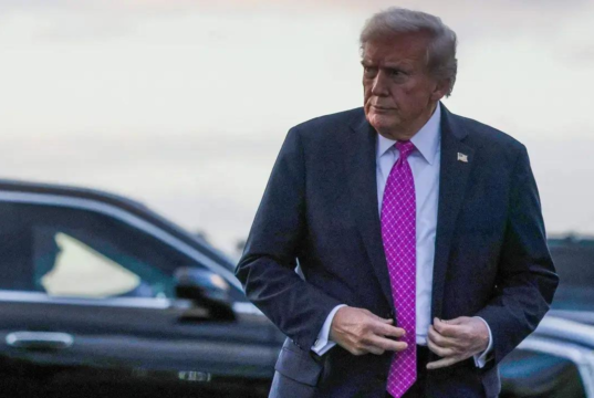 Donald Trump diz que acordo com o Irã pode fazer com que os preços globais do petróleo caiam como uma pedra
