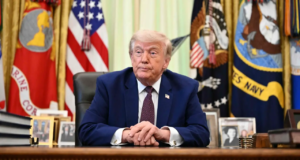 Donald Trump disse que o Estreito de Ormuz será reaberto imediatamente após o acordo com o Irã