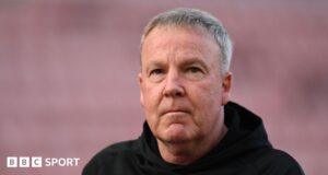 Kenny Jackett: lenda do Watford e ex-internacional do País de Gales morre