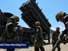 O Japão prepara-se para abandonar a sua máscara pacifista à medida que se move para a direita.