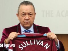 O regulador do futebol procurou “informações urgentes” de Sullivan após as alegações.